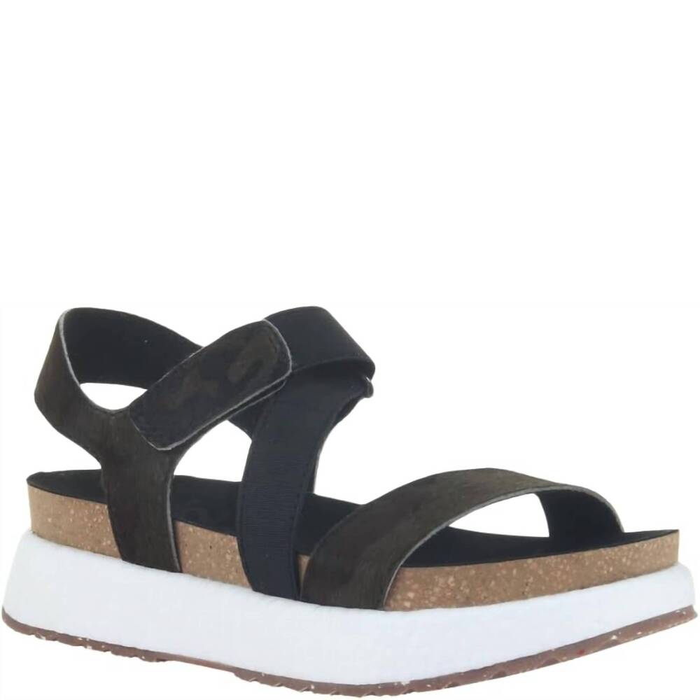 NEW OTBT women's sierra mud sandals in black